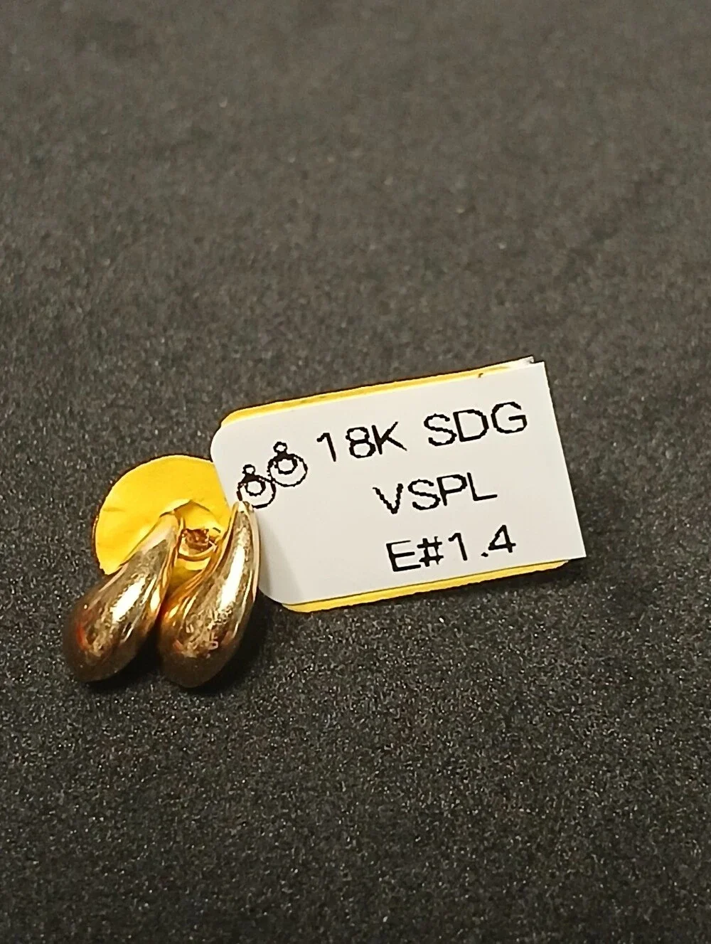 18K Saudi Gold  Earring